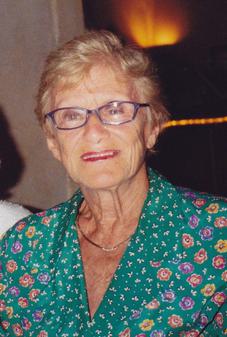 photo of 4b Dora Babey Hawaii 2005