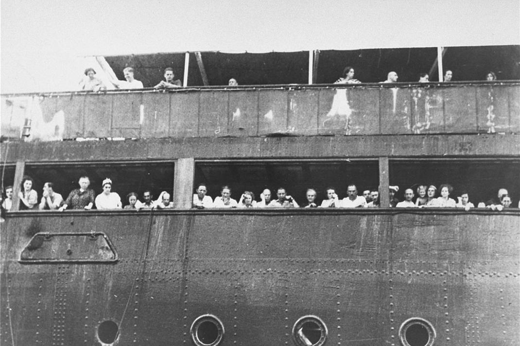 Jewish refugees aboard the MS St Louis16
