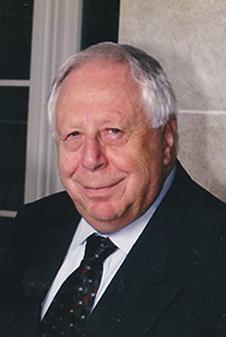 photo of Amek adler 027