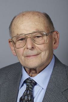 photo of Max Bornstein