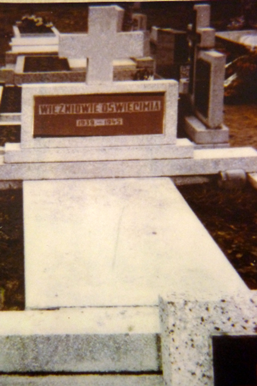 The tomb in a church cemetery that honours Irene’s father and four other victims of the Holocaust in the village of Przyszowice, Poland. Irene learned that her father was buried here in 1994, and that the grave has been cared for through the kindness of strangers since the war.