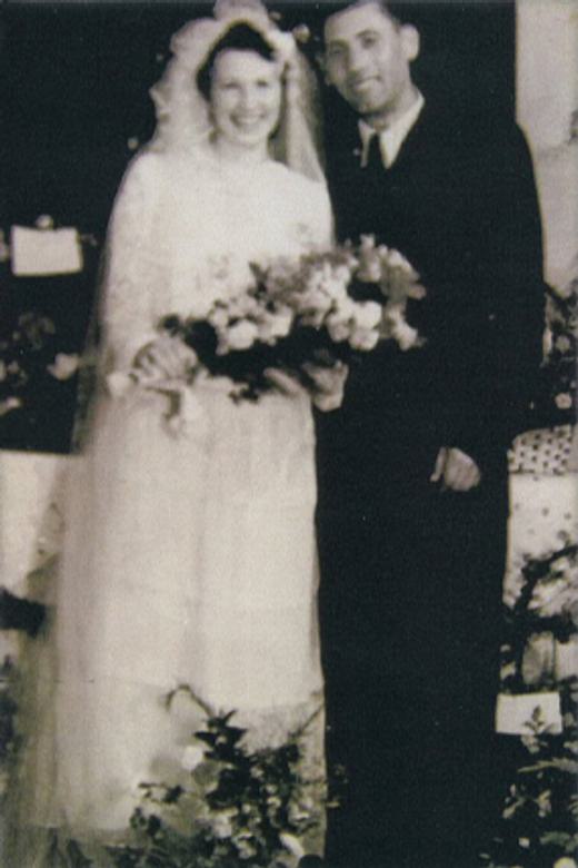Lea and Abraham’s wedding photo, Hofgeismar DP camp. Germany, July 21, 1948.
