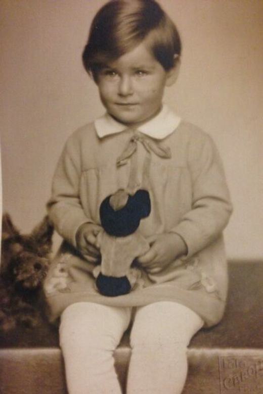 Lisa at around age four, place unknown.